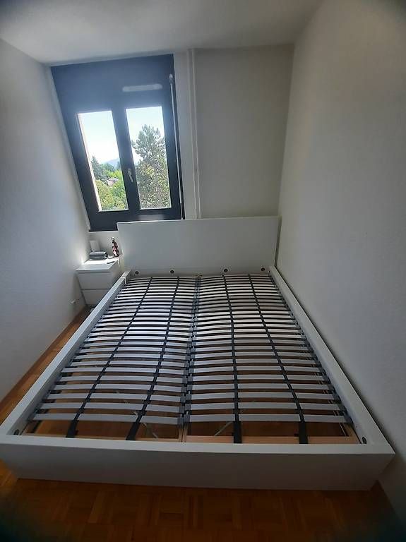 Ikea Letti: Cadre de lit + sommier 180x200 – Usato da Chêne-Bourg venduto da pec_ph8n 1