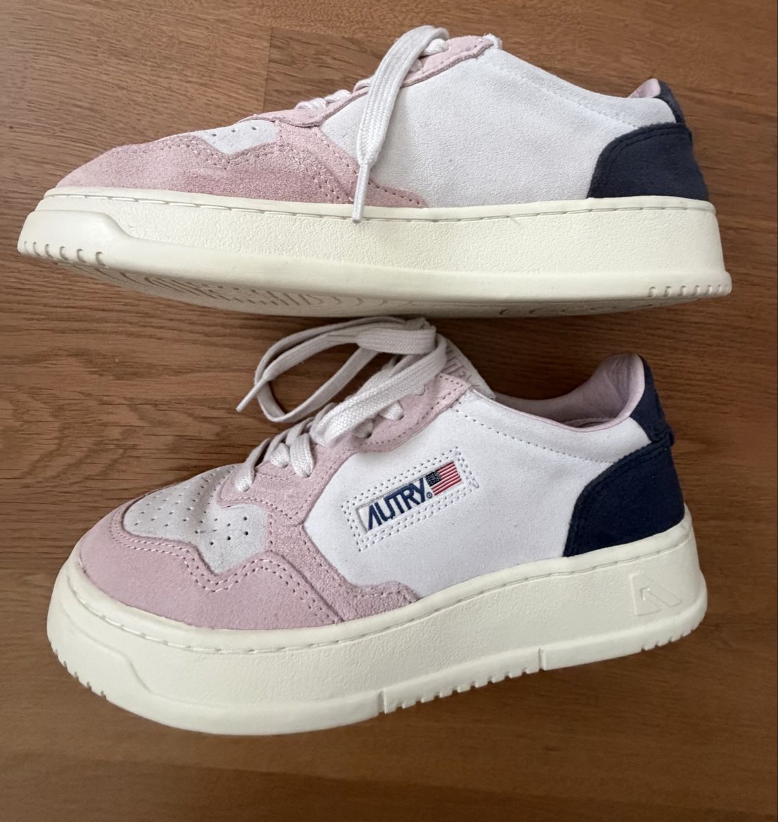 Autry Scarpe da donna: AUTRY MEDALIST LOW TRICOLOR GR 38 Neu – Nuovo (secondo la descrizione) da Rickenbach b. Wil venduto da paffy 5