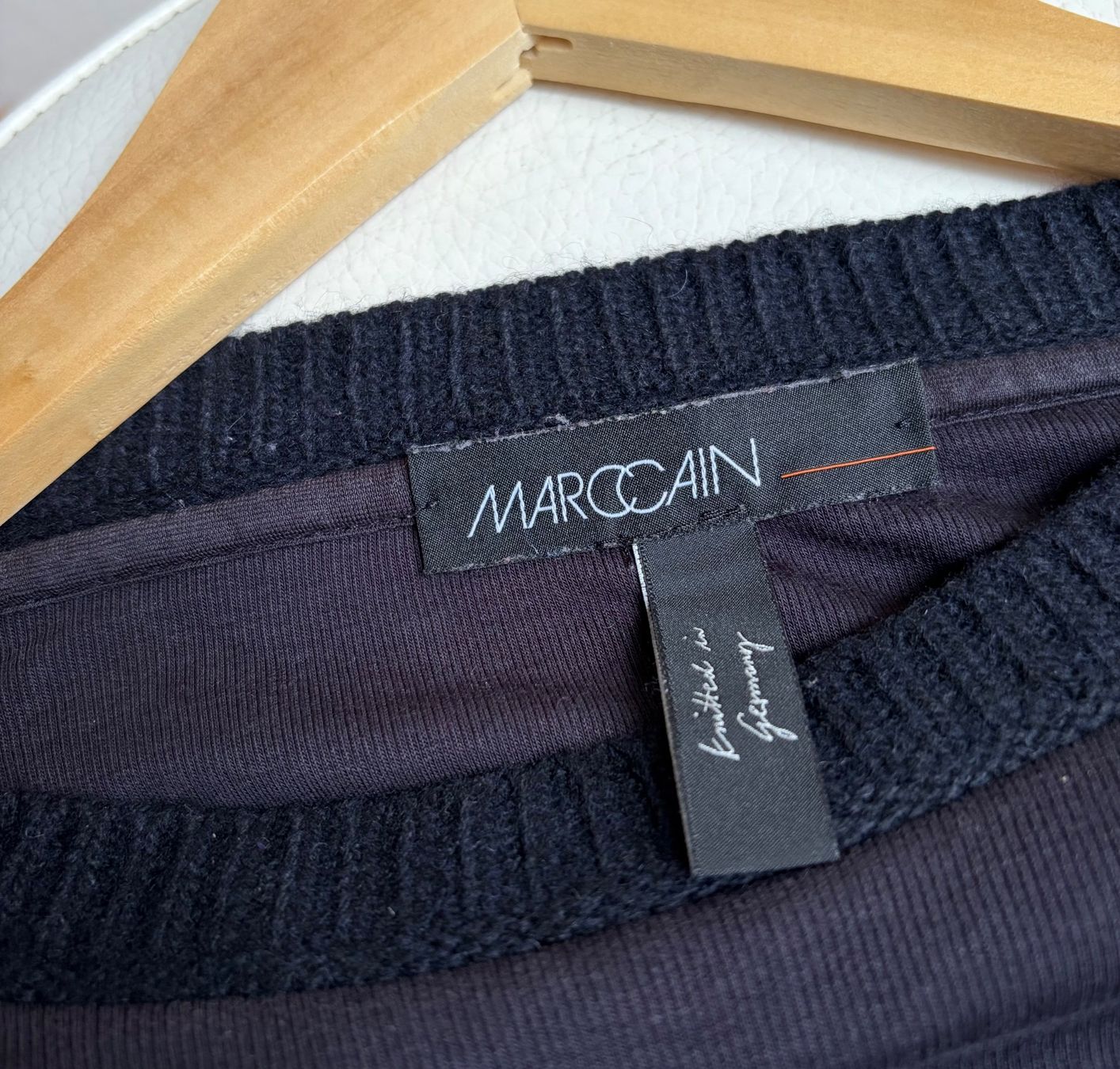 Marc Cain Pulls & Sweat-shirts: Marc Cain Pullover mit Wolle Gr.N4 – D'occasion à Unterägeri par Jutka_04 2