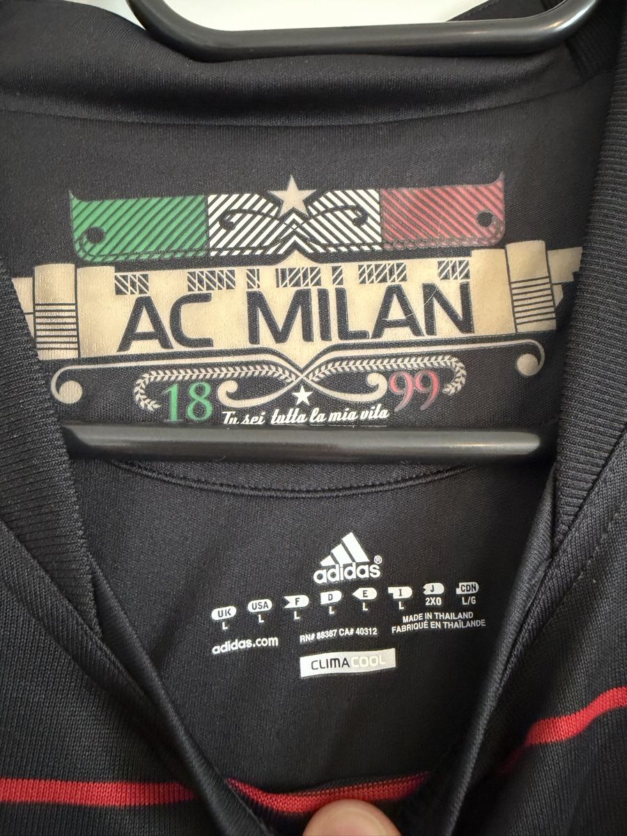 Canottiere & Pantaloni: Ac Milan 2010/2011 Third Shirt – Nuovo (secondo la descrizione) da Cham venduto da Sandro-G 1