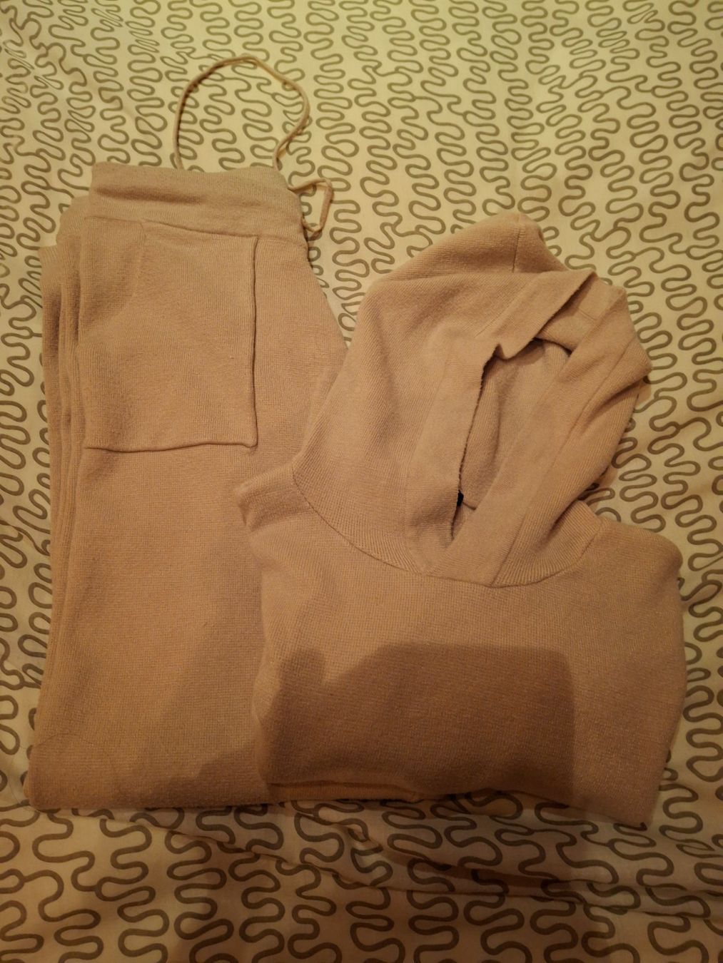 Negligees & Pyjamas: Tenue d intérieur 2 pièces taille L marque Chicorée – Gebraucht aus Villiers von san_jn5w 6