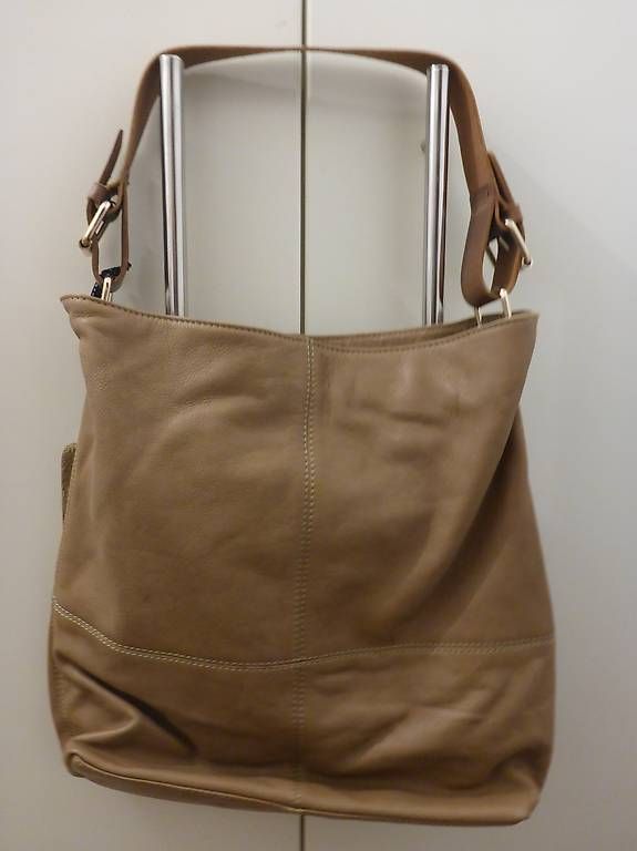 Esprit Sacs femmes: Tasche Echtleder Esprit – Neuf (Voir description) à Wettingen par okatiki 1