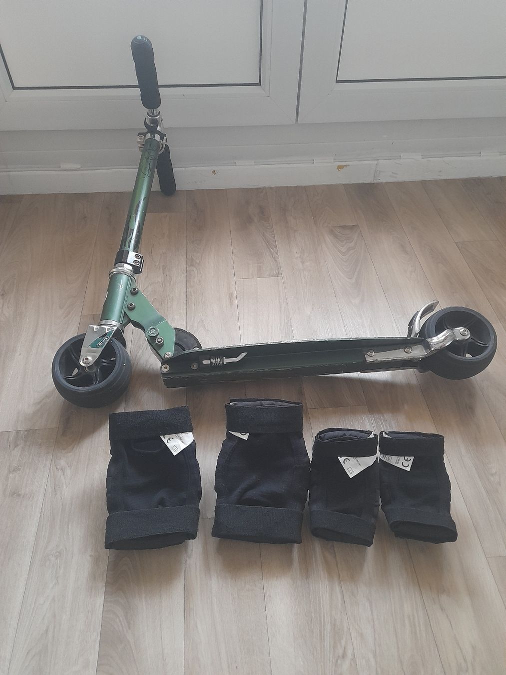 Micro Kickboard: Scooter  Micro Rocket der Schweizer Marke – Usato da Basel venduto da Basel_20