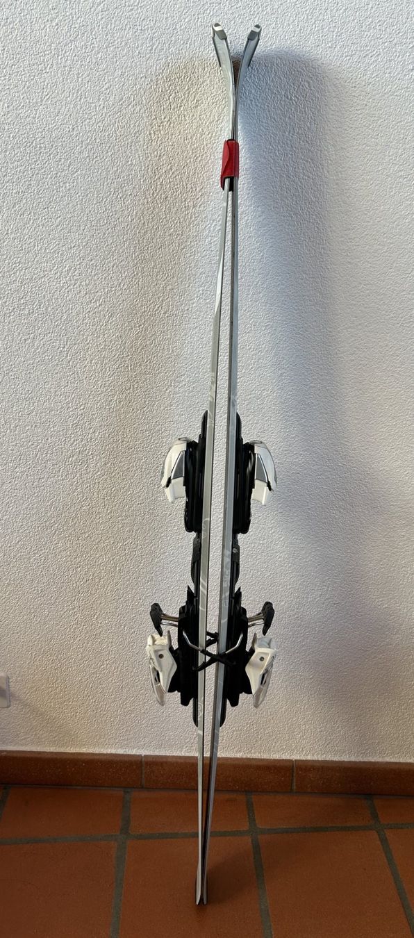 Völkl Skis: Ski, Völkl, 156 cm, Allrounder, Damen – Gebraucht aus Magden von DorotheaKL 1