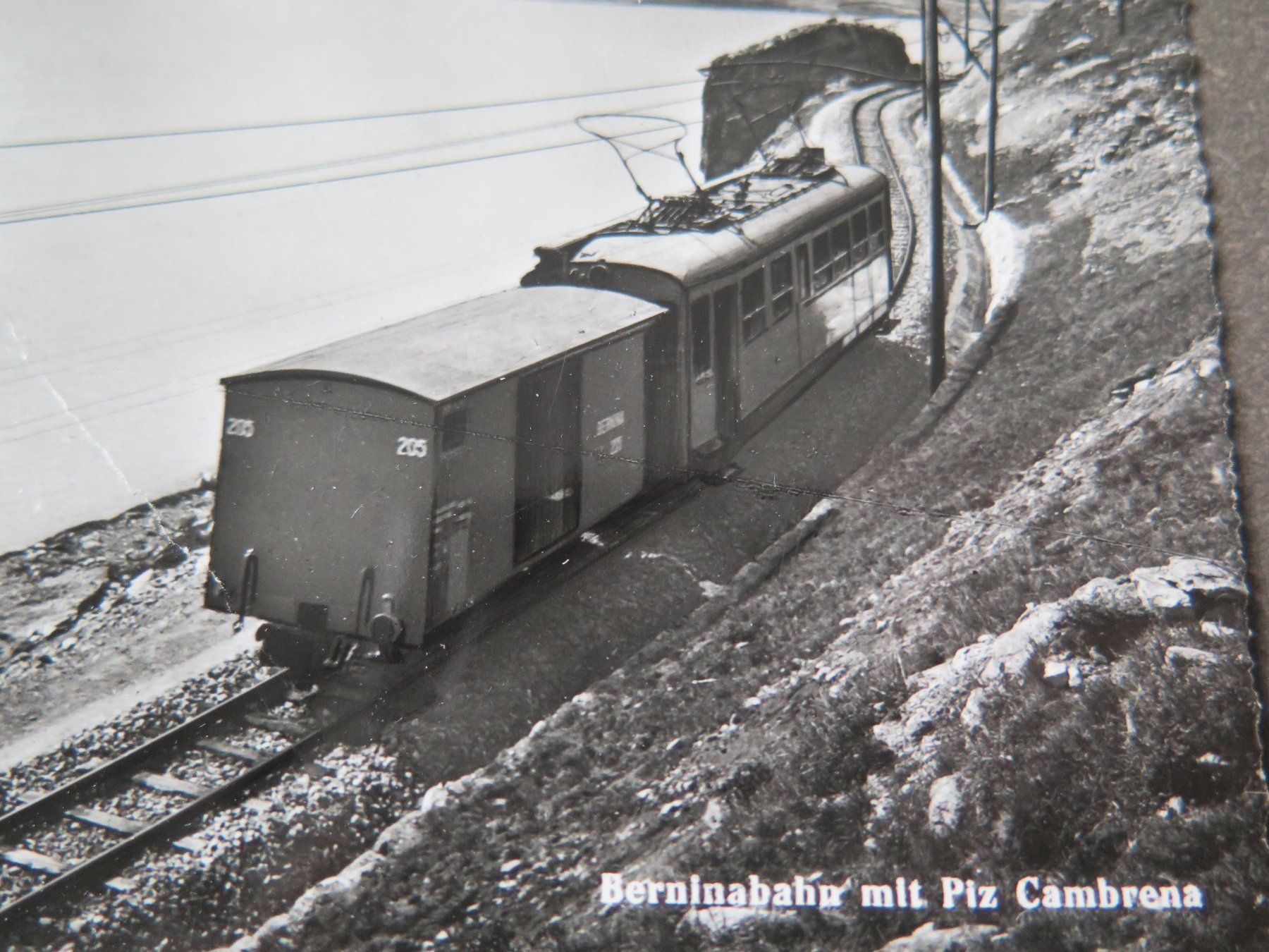 Cartoline postali: BERNINABAHN MIT PIZ CAMBRENA – Usato da Wittenbach venduto da lipasal 1