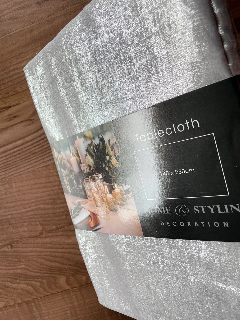 Sonstige Tischwäsche: Tischtuch, silber – Neu und originalverpackt aus Bremgarten AG von mamina54 2