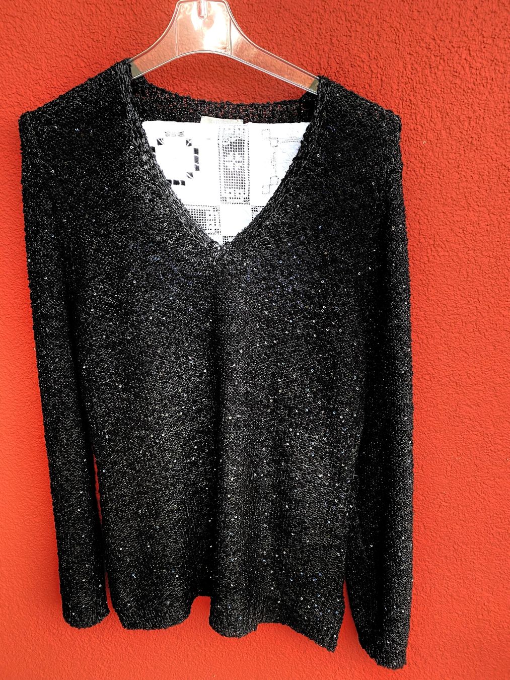 Pullover & Sweatshirts: Pullover Schwarz Damen – Gebraucht aus Zollikon von TimeIsMoney