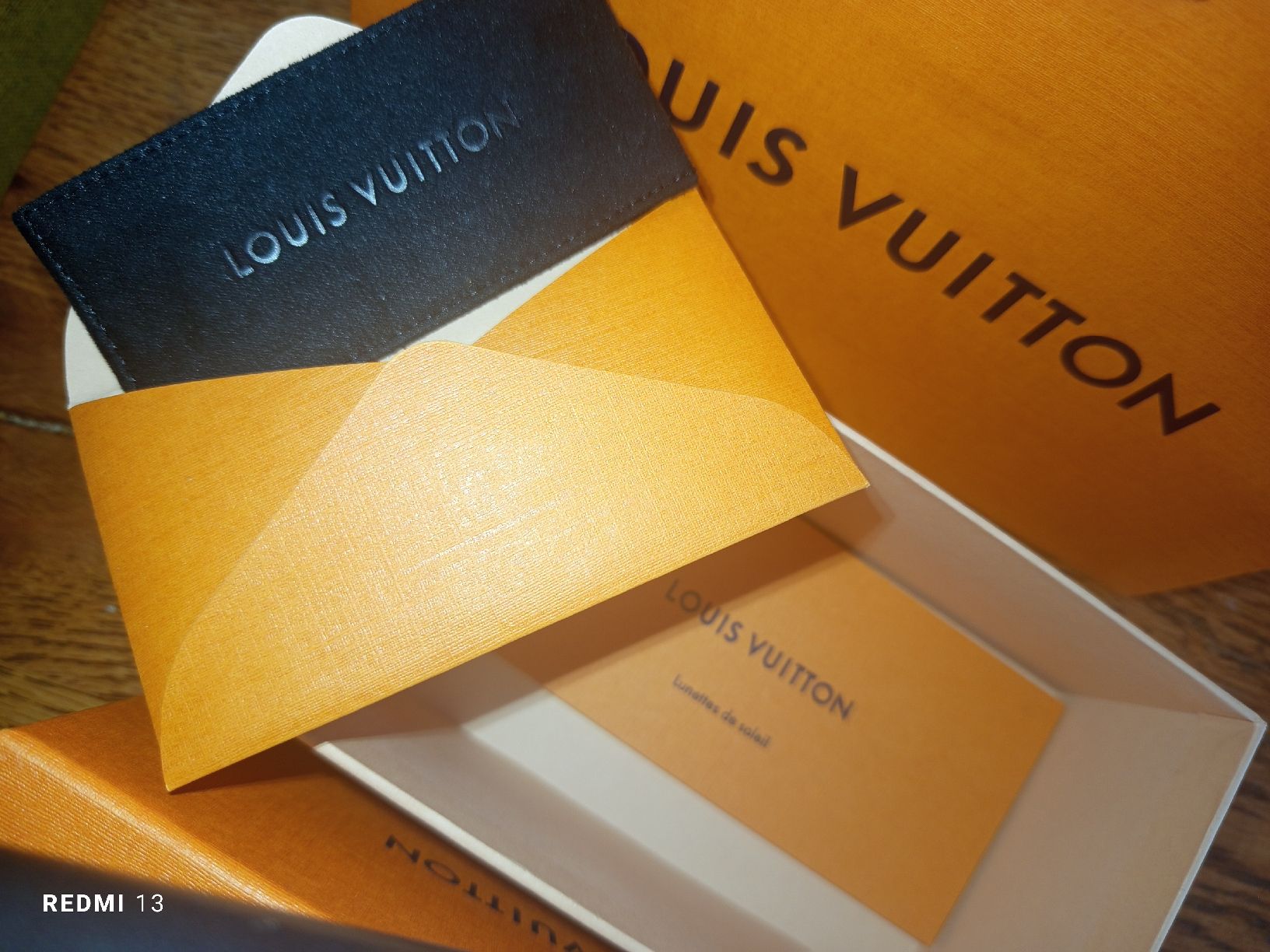 Louis Vuitton Occhiali & Lenti: Louis Vuitton Originale Sonnenbrille – Nuovo (secondo la descrizione) da Regensdorf venduto da LilianMaurer 1