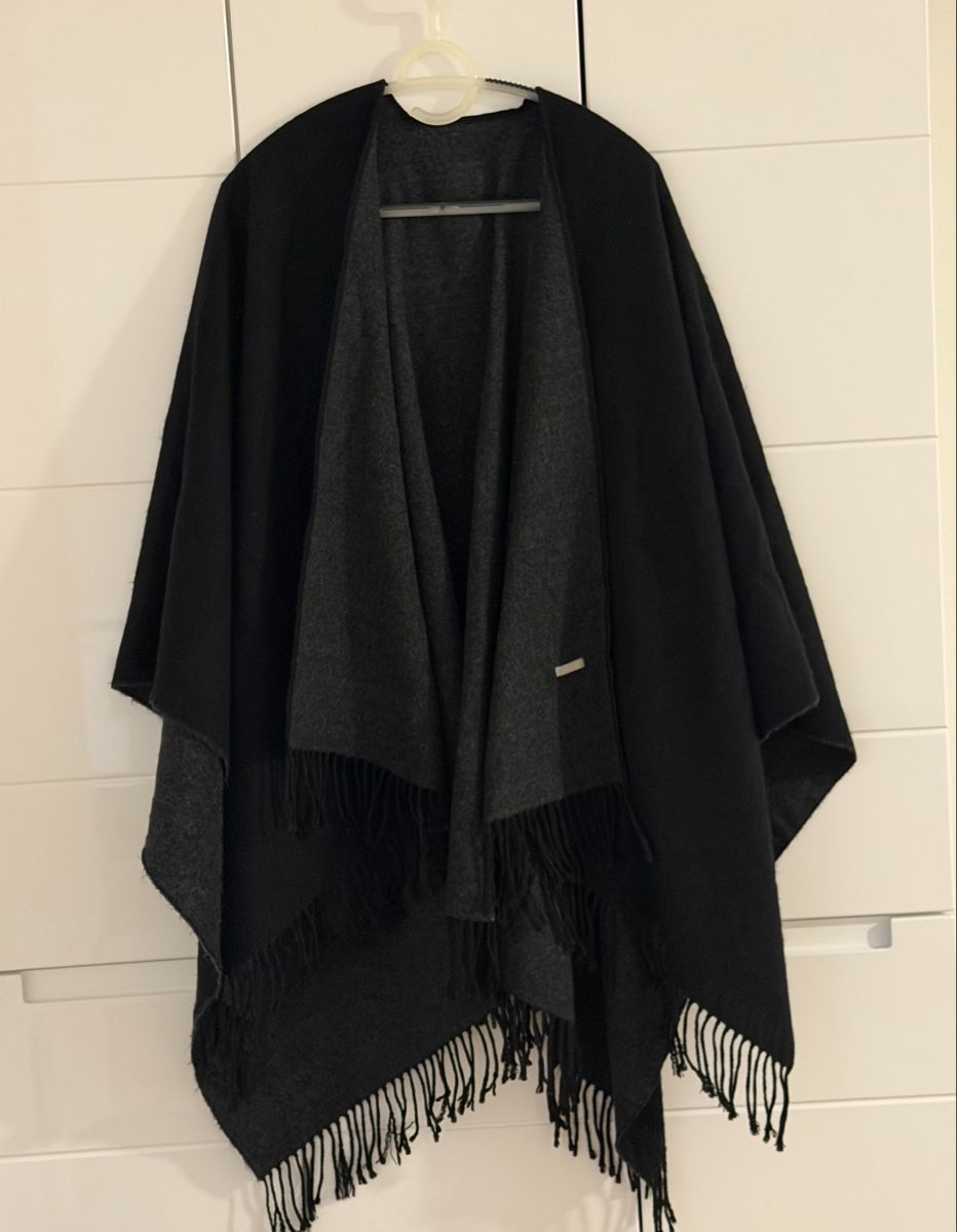 Altro in Moda donna: Bata  Poncho mit Fransen – Usato da Elsau venduto da ivyfashion