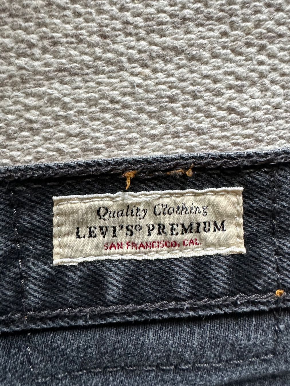 Levi's Jeans: Levi’s Jeans – Usato da Niederteufen venduto da nana65 2