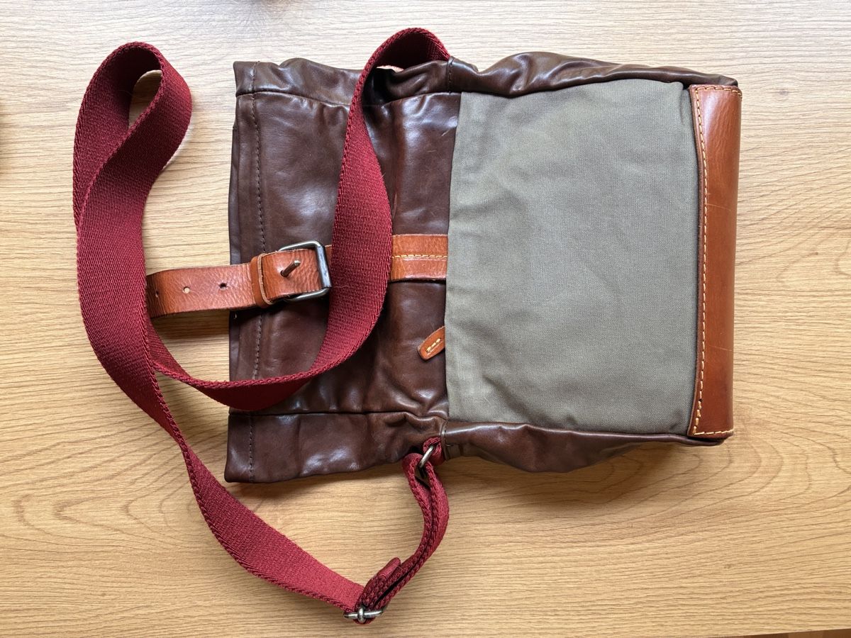 Sonstige Kleidung & Accessoires: Borsa tracolla  – Gebraucht aus Grono von Danny1960 1