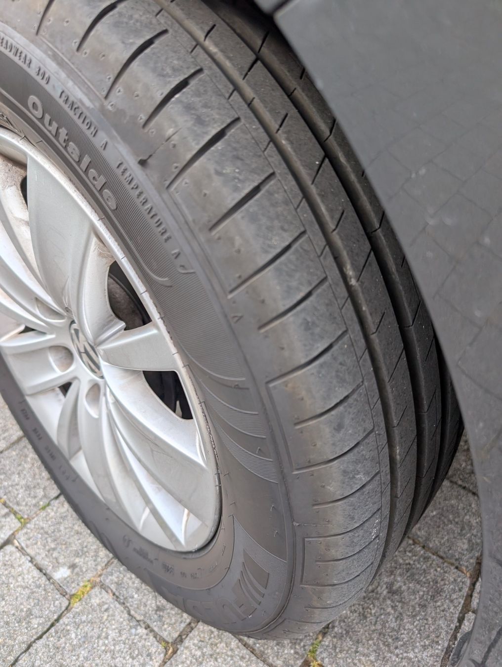 VW Automobili: VW Sharan 2.0TDi DSG Automat – Usato da Eichberg venduto da Asrael4 5