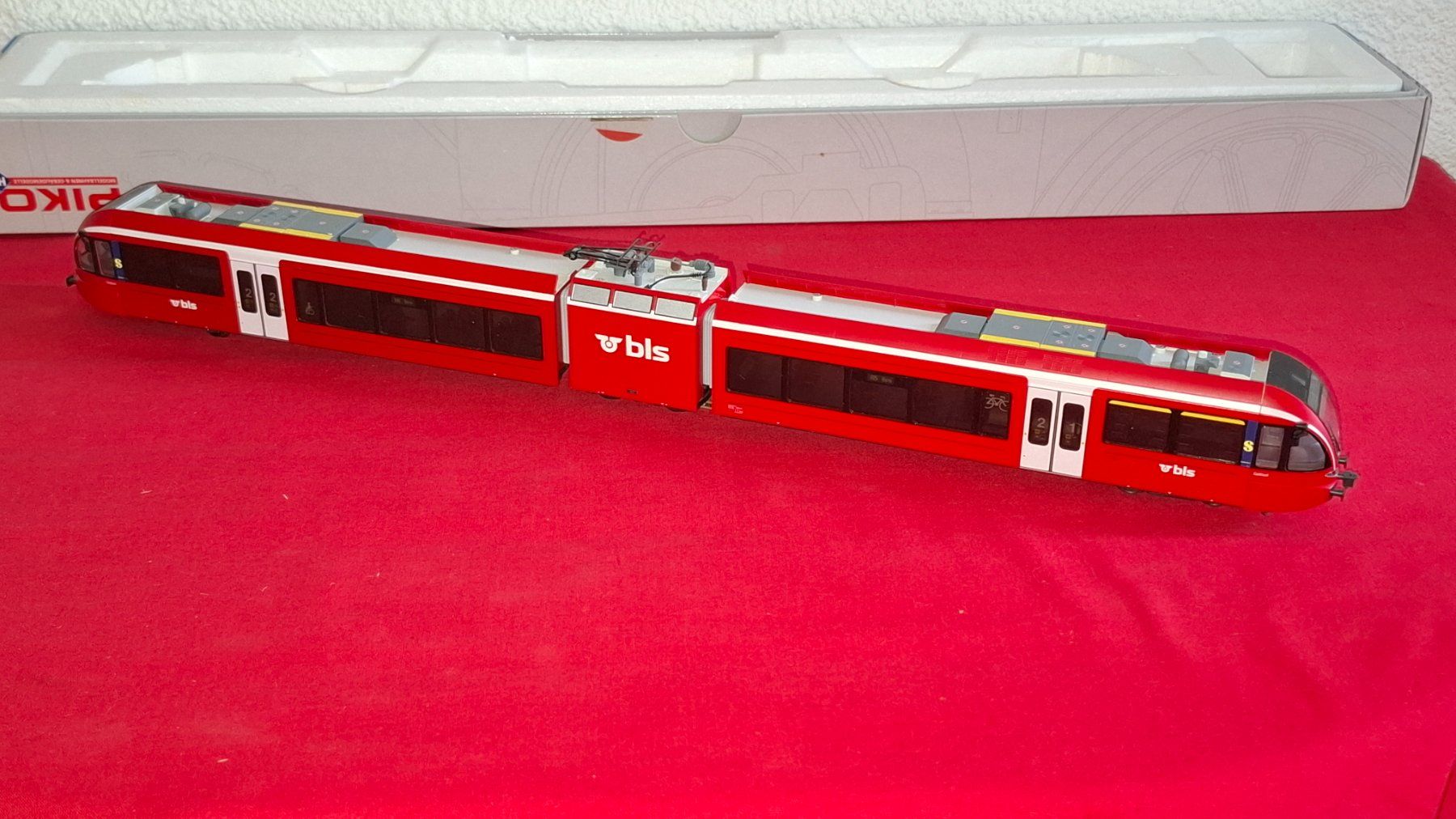 Piko Modellini di ferrovie: Piko : GTW 2/6  der BLS , AC ,Digital – Usato da Märwil venduto da Siebenzipfel