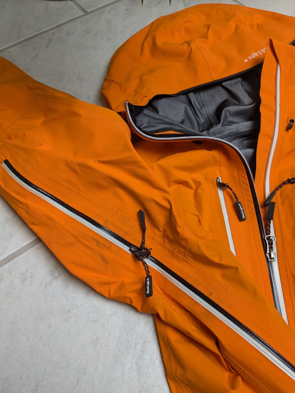 Peak Performance Giacche: Peak Performance GoreTex Jacke Damen Gr. S – Usato da Küssnacht am Rigi venduto da schweizerrose 3