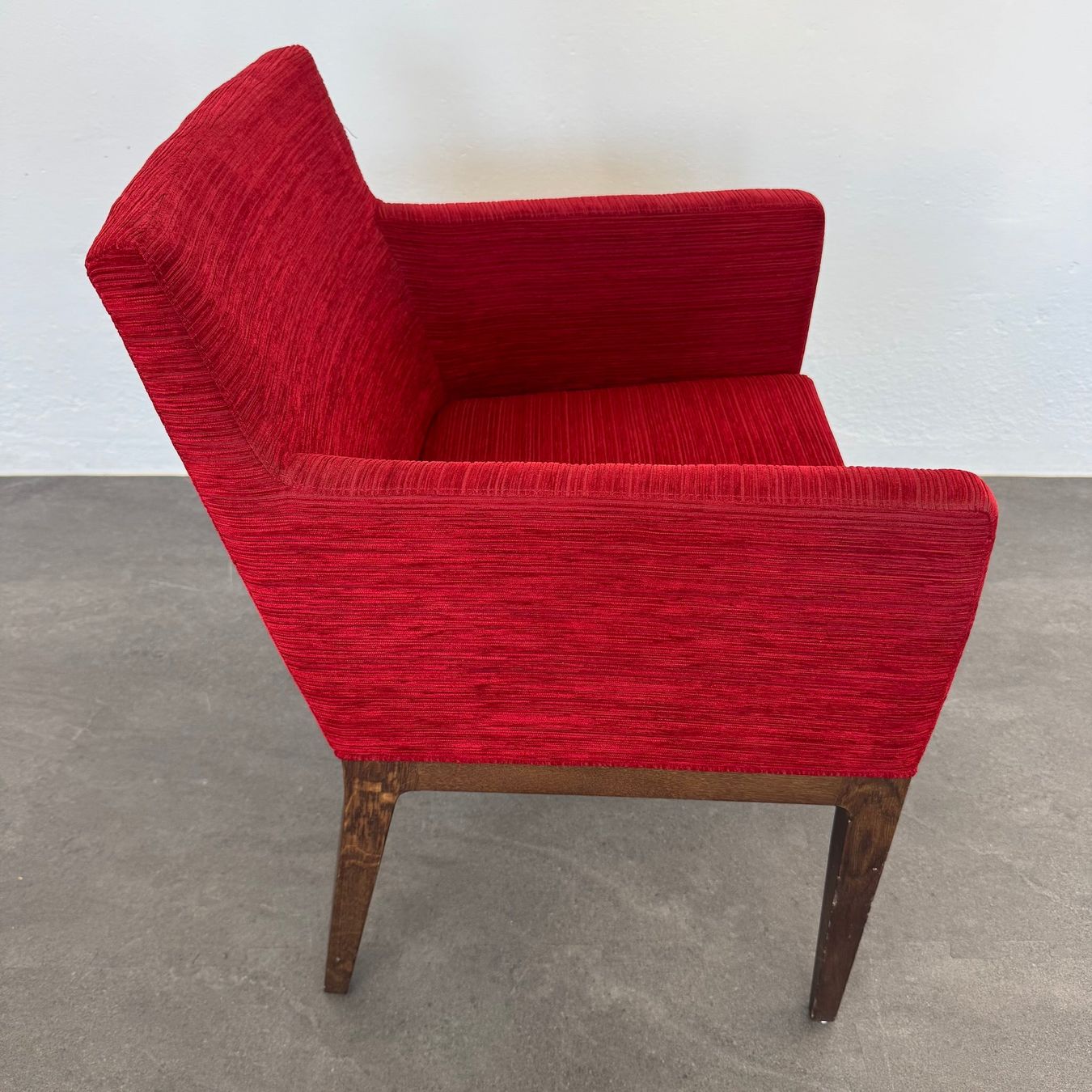 Poltrone: Accademia Eleganto Lounge-Sessel Rot – Usato da Schönenwerd venduto da mcofficeshop 2