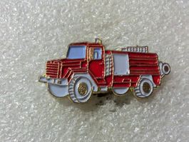 Ansteckpin 108: Feuerwehrauto