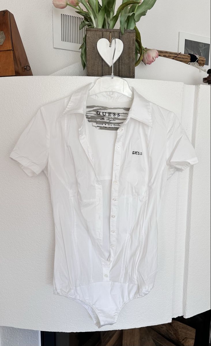 Guess Blusen: Bluse Body Guess Gr. S – Gebraucht aus Watt von mosi72