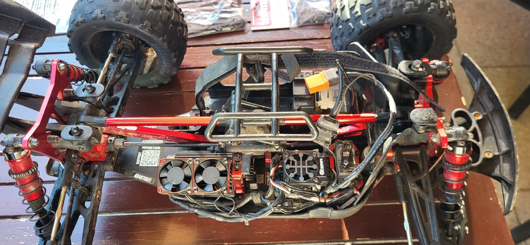Arrma RC Modellbau: Arrma Kraton 6S EXB – Gebraucht aus Winterthur von schnipo1977 7