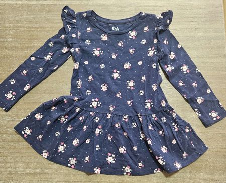 C&A Kleid Grösse 98 mit Blumenmuster, 100% Baumwolle