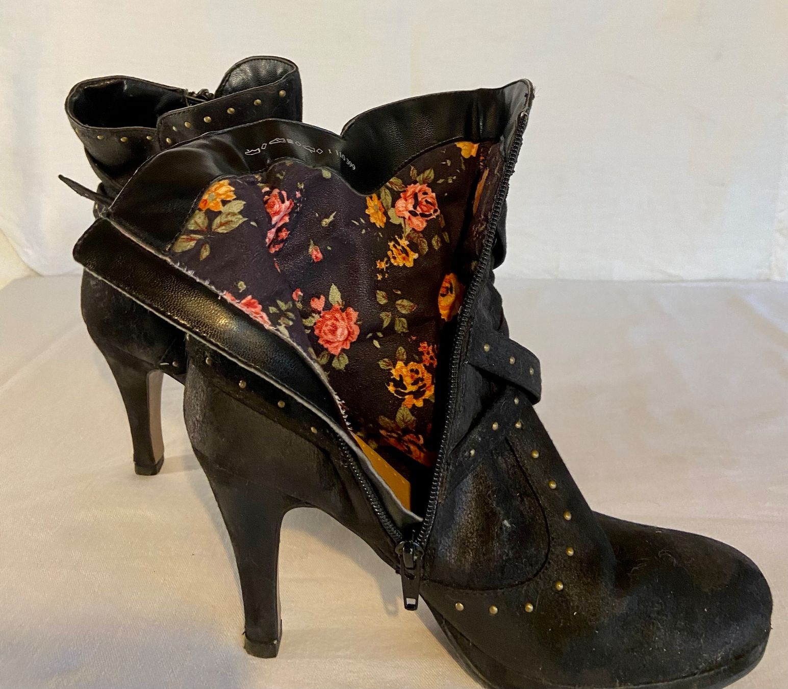 Scarpe da donna: Stiefeletten mit Wintersohle - Gr. 37 – Usato da Uitikon Waldegg venduto da frl_muller 2