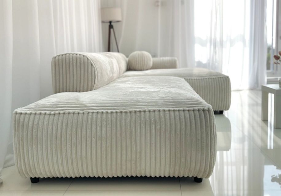 Sofas: Ecksofa Beige neue Ware – Neuf avec emballage d'origine à Dübendorf par nik_vp25