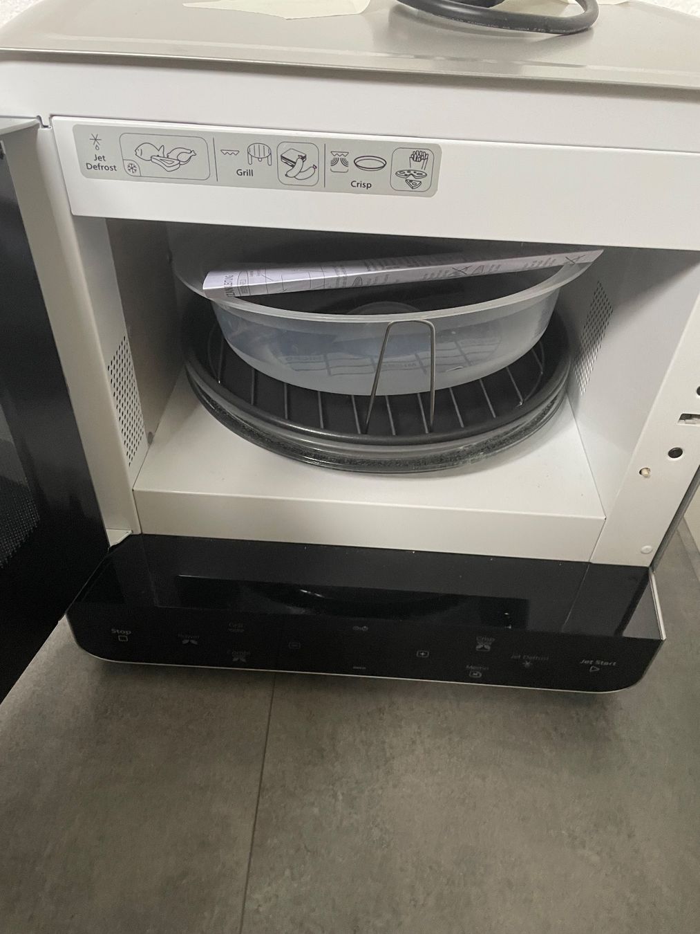 Whirlpool Fours: Mikrowelle Whirlpool Max38 – D'occasion à Brione sopra Minusio par GabiAndrea 1