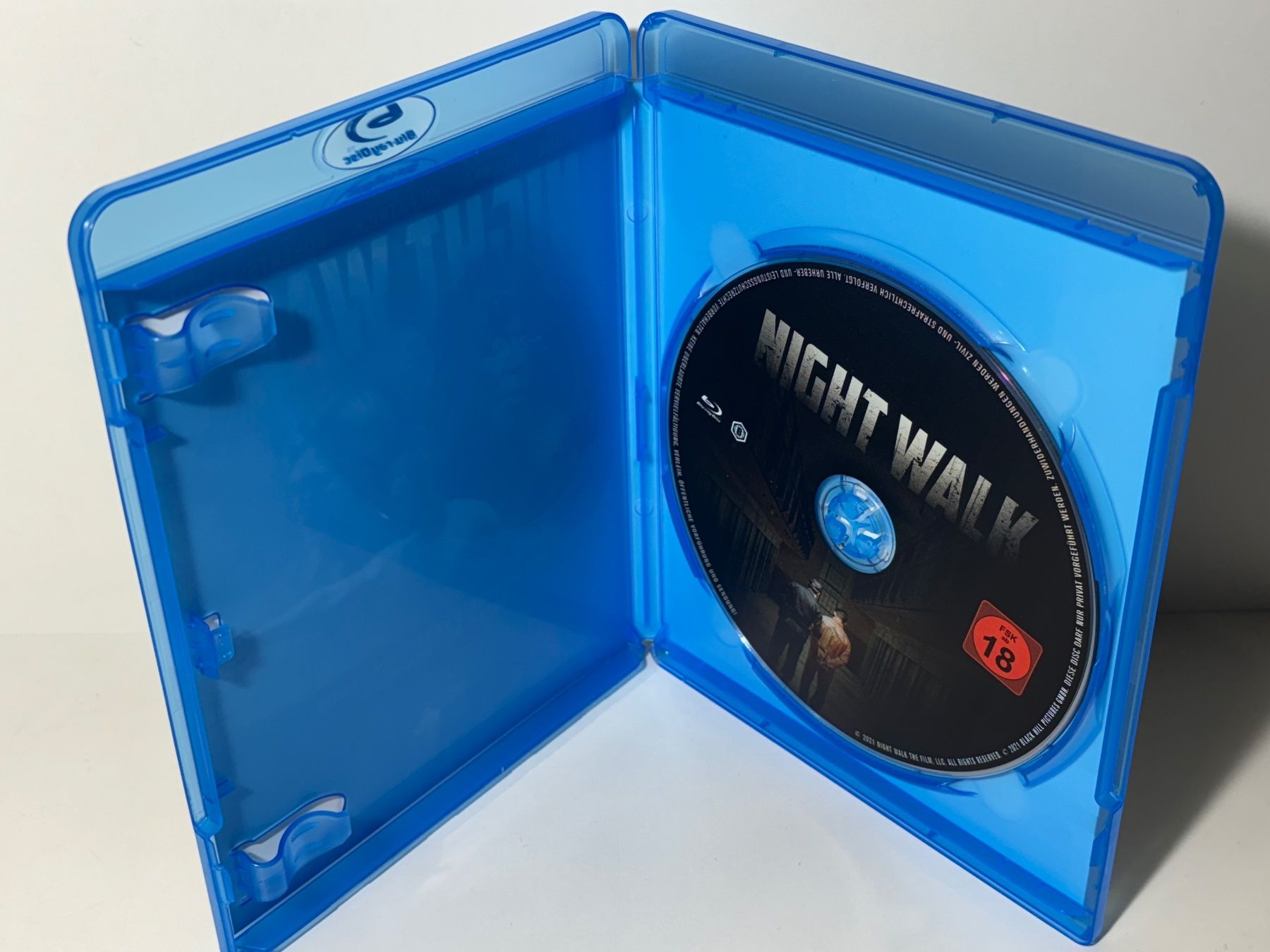 Tutti i DVDs: Night Walk Blu Ray – Usato da Wilderswil venduto da Sstriker 2