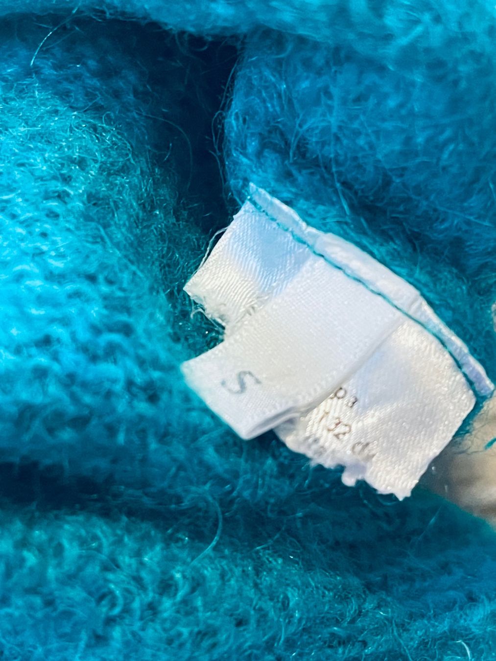 Pinko Maglioni & Felpe: Damen Pullover Pinco oversize aber geschrieben S – Usato da Leibstadt venduto da Ukrainelvivvorever 3
