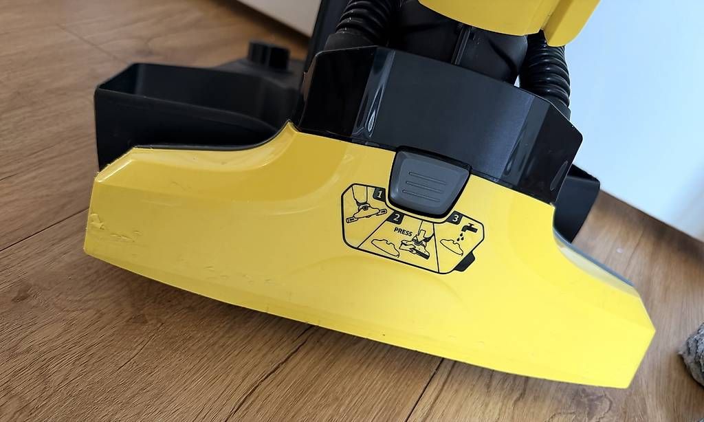 Toutes les machines: Kärcher Bodenreiniger – D'occasion à Amriswil par sar_58zm 2