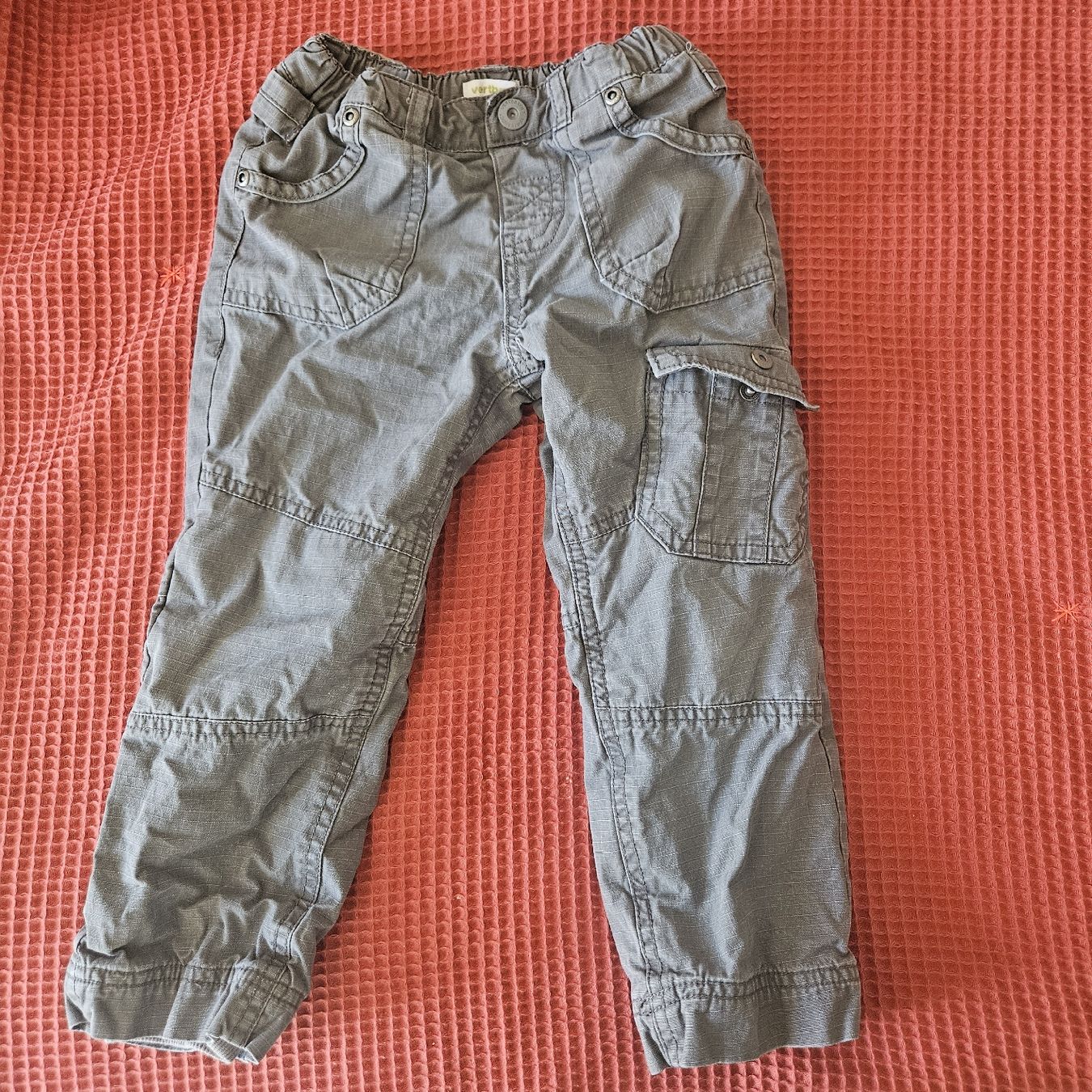 Pantaloni: Kinderhose, Grösse 102 – Nuovo (secondo la descrizione) da Herrliberg venduto da daki0017