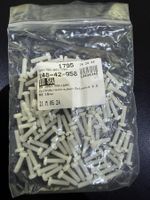 M4x16, 100 Stück, Zylinderschrauben Kunststoff Polyamid, NEU