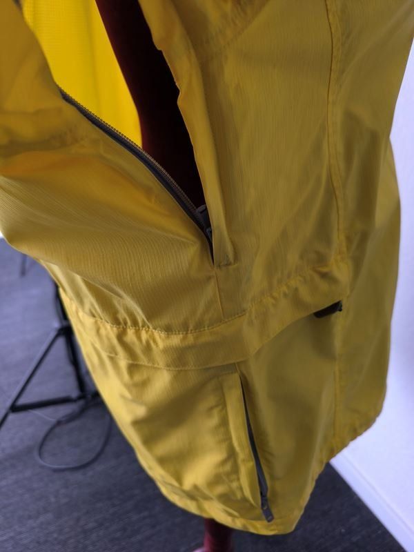 Jacken: BERGHAUS Regenjacke – Gebraucht aus Rüti ZH von Restwert_Rueti_ZH 3
