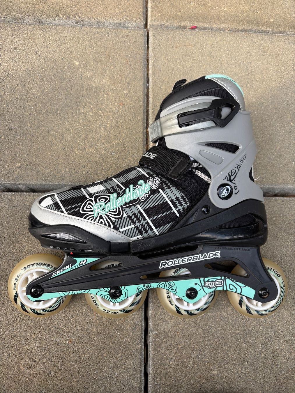 Pattini in linea & Pattini a rotelle: Rollerblade & Schoner – Usato da Fahrni b. Thun venduto da zengis 1