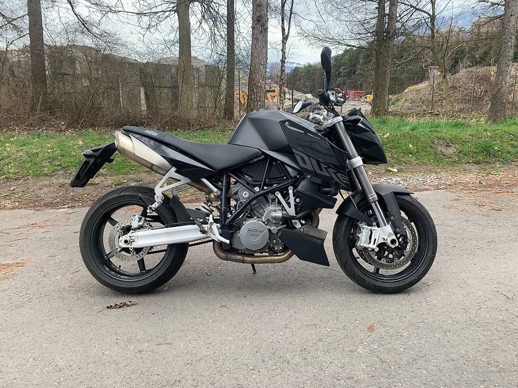 KTM Strasse: KTM 990 Superduke – Gebraucht aus Aigle von Lesaiglons15