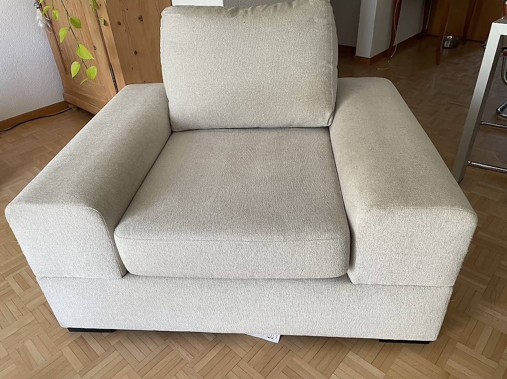 Poltrone: Sessel aus Stoff – Usato da Hausen AG venduto da 987322 1