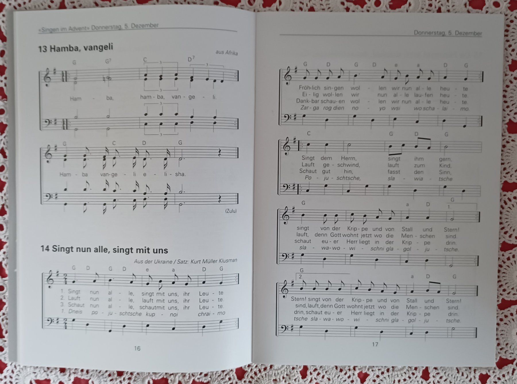 Bücher: 6 Hefte Weihnachtslieder, Chor, Schule, Klavier, Instrumente – Gebraucht aus Lindau von halusana 4