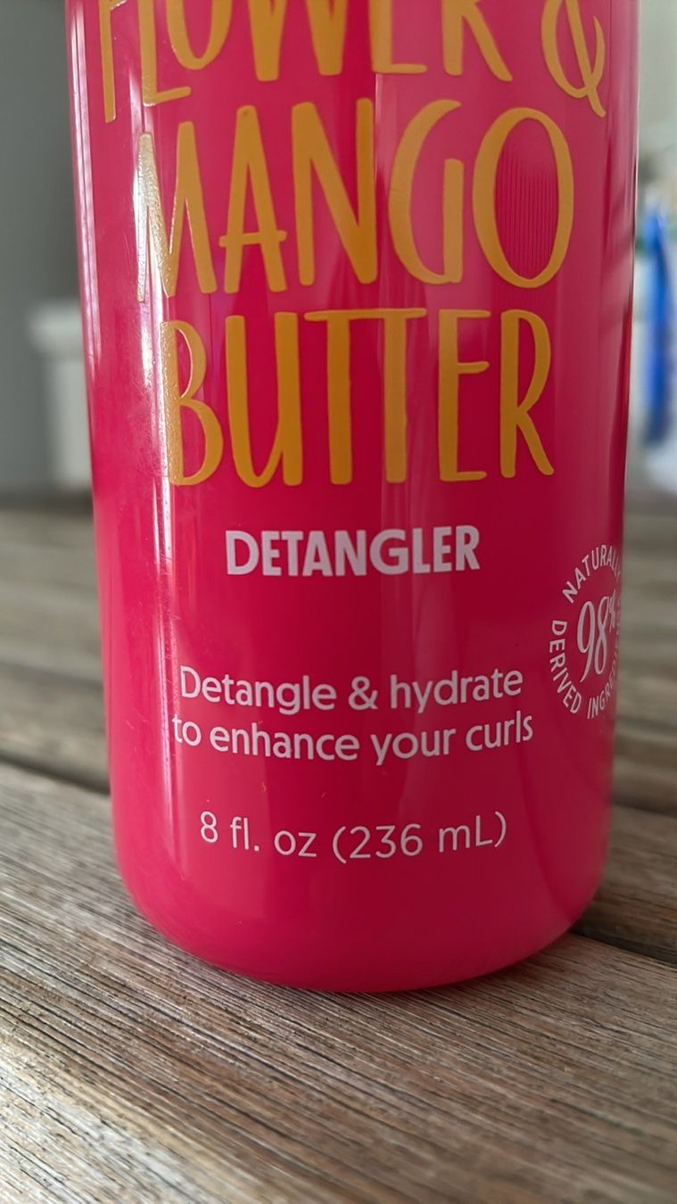Prodotti per capelli: Curl Defining Detangler haarspray – Usato da Flums venduto da Inna77 4