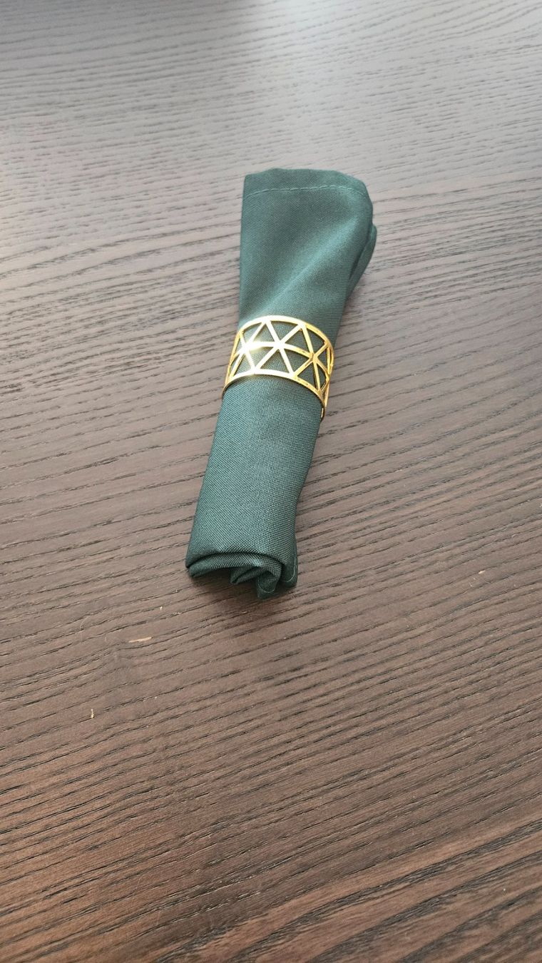 Altro in Decorazioni & Accessori: Serviettenring, Gold – Usato da Birsfelden venduto da luc_xk8x