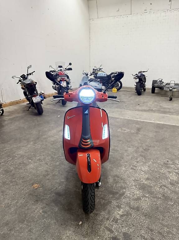 Scooters: Vespa 300 GTS Supersport – Gebraucht aus Zürich von dom_578q
