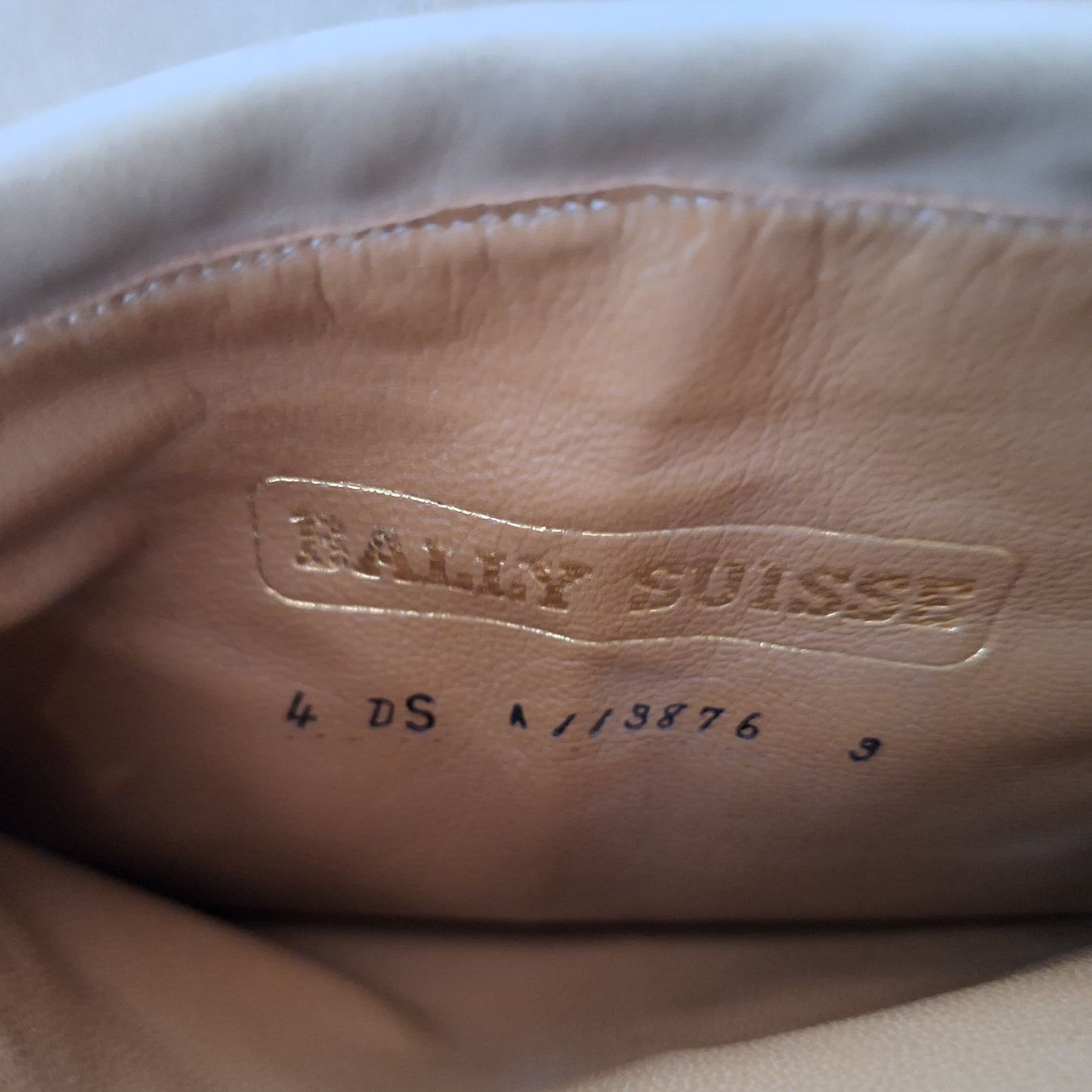 Bally Damenschuhe: Bally Stiefel Wildleder – Gebraucht aus Stäfa von meridianum 4