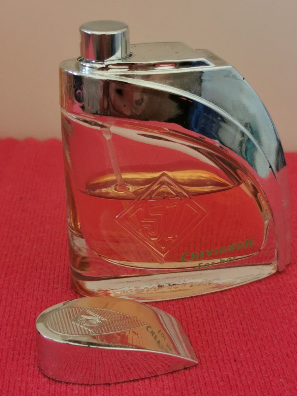 Profumi & Eau de Toilette: Chevignon for her EdT – Usato da Schlieren venduto da vlalif 2