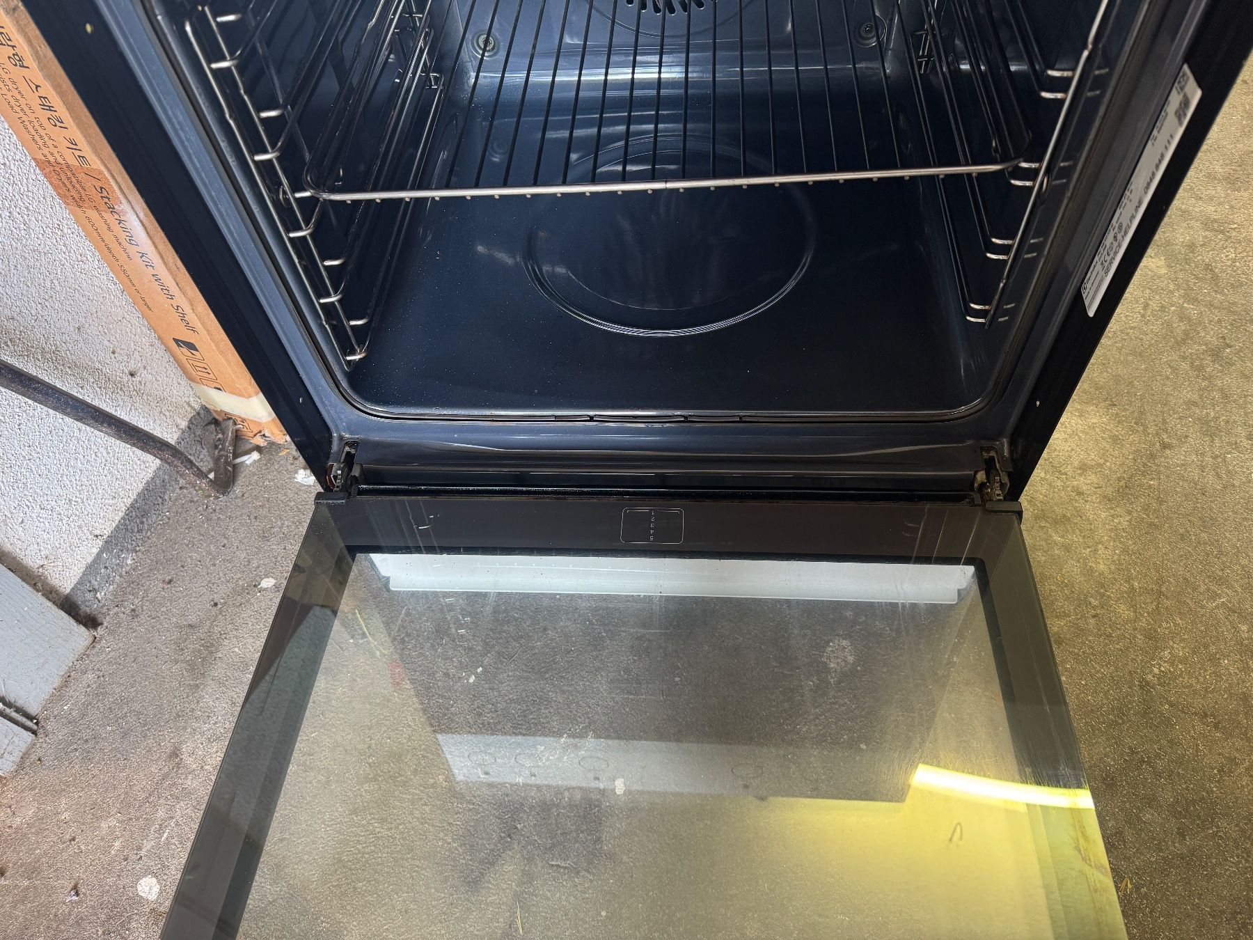 Cucine: Herd Electrolux, Modell EH72WEL, inklusive Kochfeld – Usato da Mönchaltorf venduto da DRUG-TITO 3