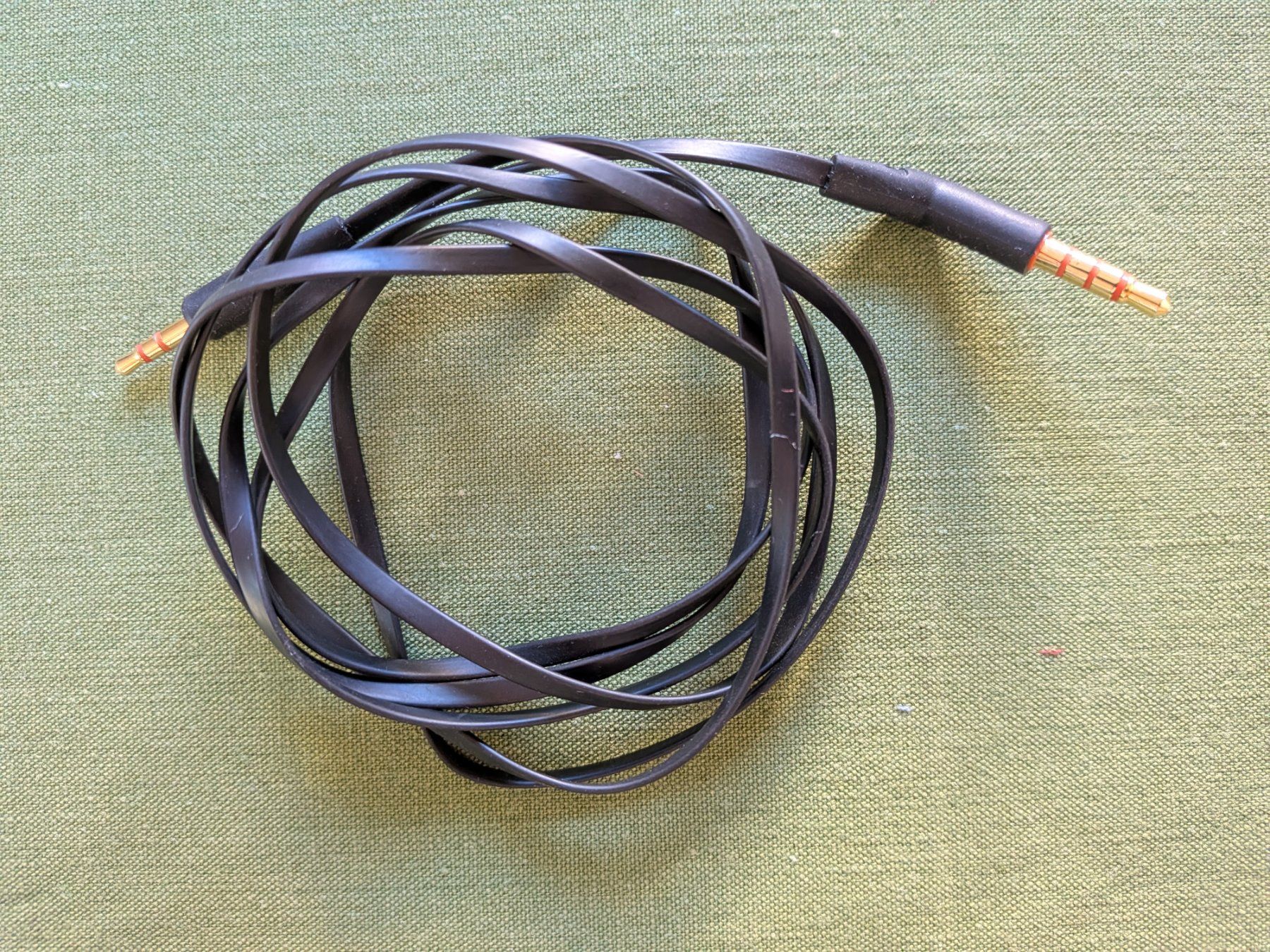 Lecteurs & Adaptateurs: Stereo-Adapter – D'occasion à Frauenfeld par aid_6ck2
