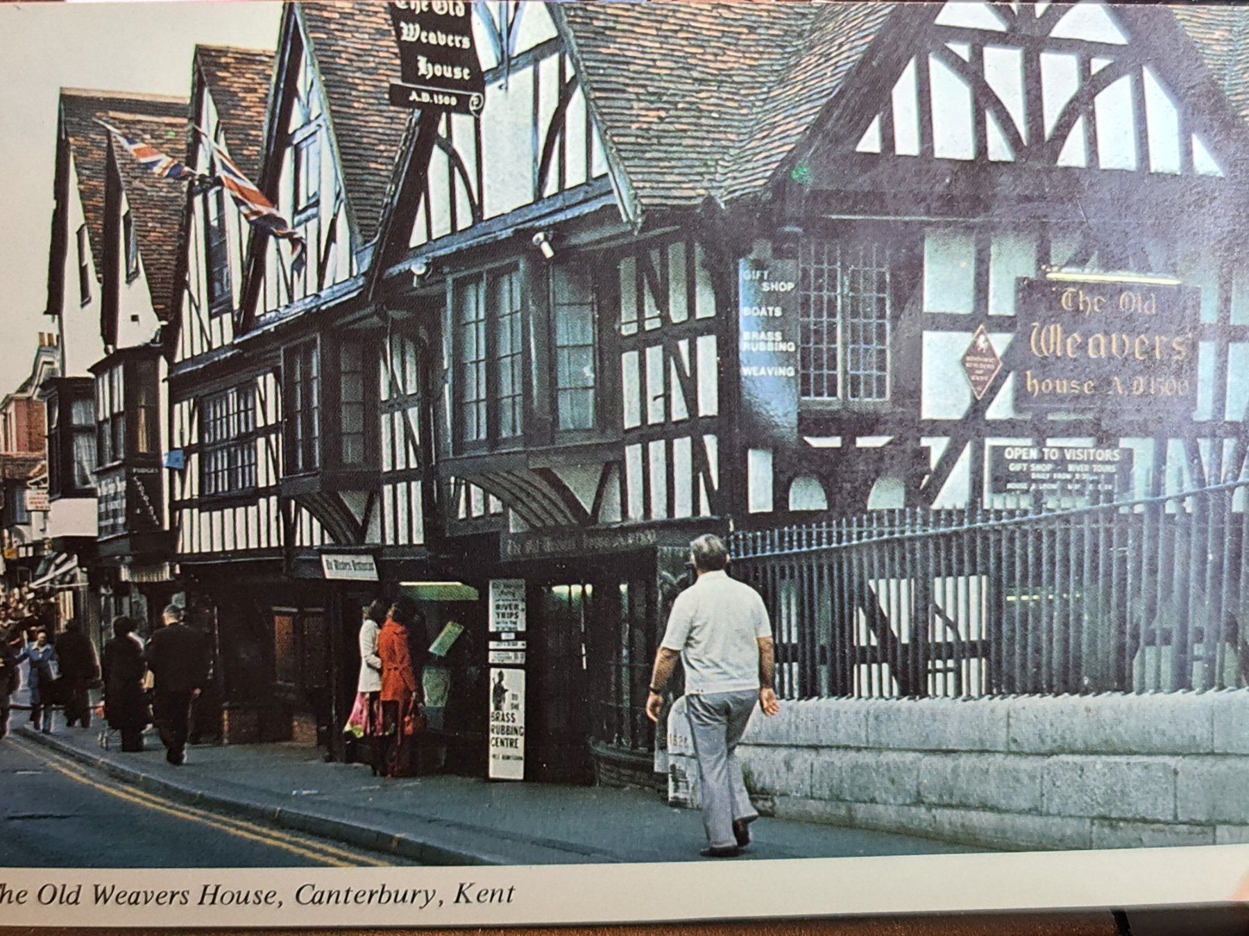 Cartoline postali: Ansichtskarte Canterbury Kent 1982 – Usato da Dintikon venduto da Vexi