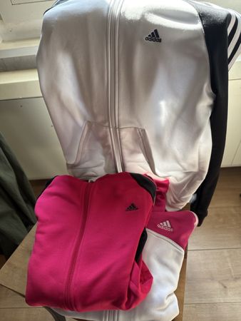 Adidas Jacken, Grösse S schöner Zustand