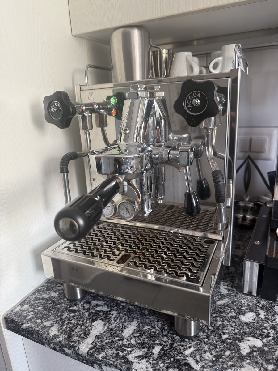Bezzera Macchine per caffè & Macchine per espresso: Bezzera Magica  – Usato da Rüti ZH venduto da ES95 2