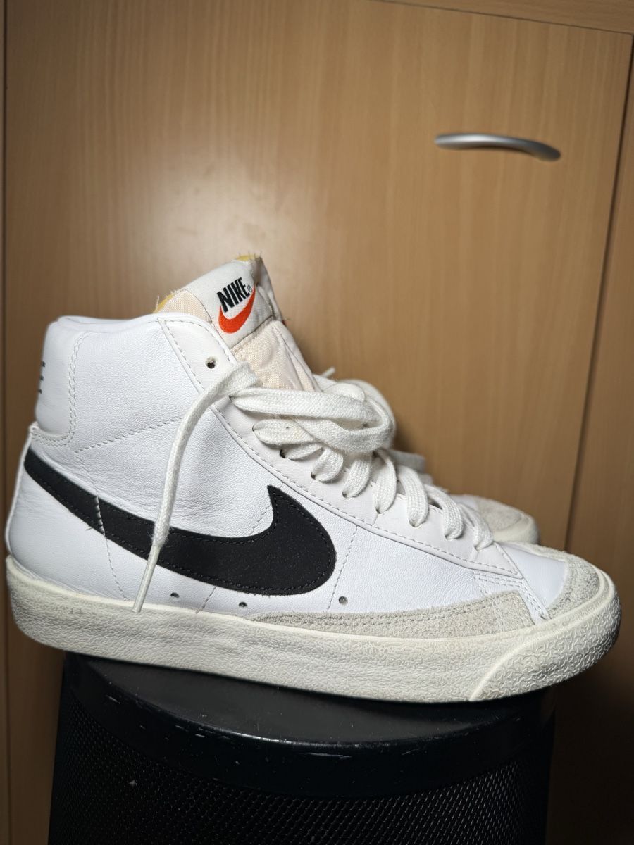 Nike Scarpe da uomo: Nike Blazer Mid '77 vintage – Usato da Zürich venduto da cor_ld9y