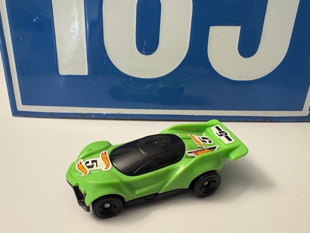 Hot Wheels Giocattoli: Mattel "Hot Wheels" Blitzspeeder – Usato da Cham venduto da roman0879
