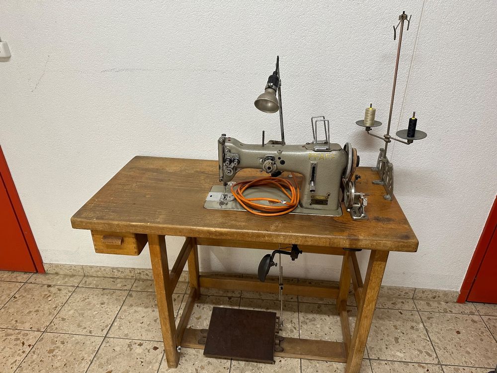 Sourcing Map 2 Stück Industrie Nähmaschine Gürtel M24 628mm Außenumfang Gummi Dreieck Keilriemen Für Nähmaschinen Antriebsriemen Riemen