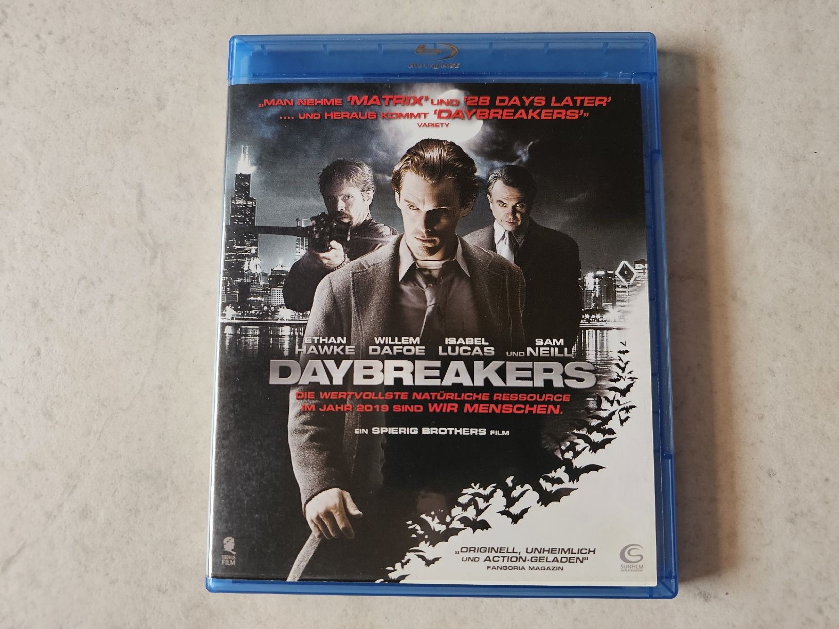 Tutti i DVDs: Daybreakers  /  Bluray – Usato da Schneisingen venduto da backstore24